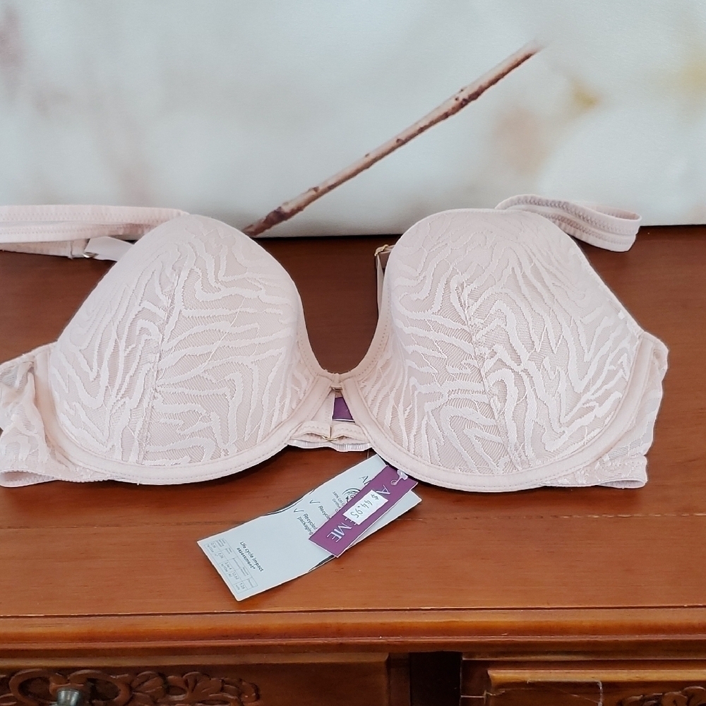 Adore Me Pink Bra with Full Coverage and Satin Finish - 36DD